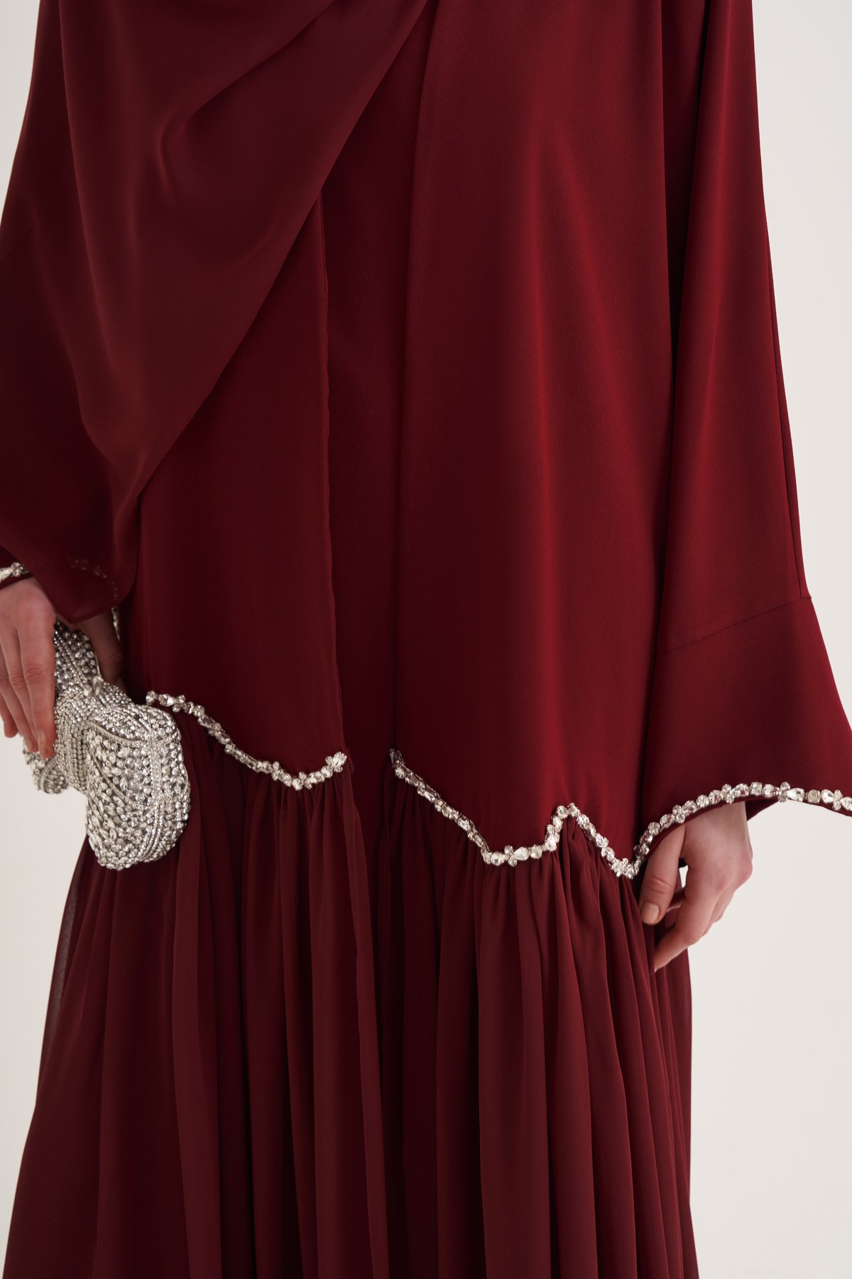 عباية لينا (خمري)